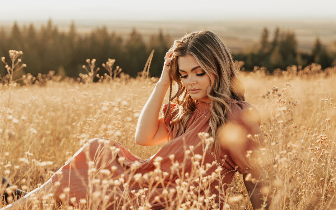 Mountain Field Senior Portraits