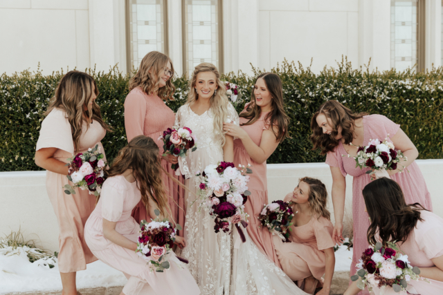 A couple dresses up in their wedding attire on their wedding day to take their candid and natural documentary styled photos with their bridal party. Photographed by Northern Texas (DFW) photographer Hannah Lylene Photography.