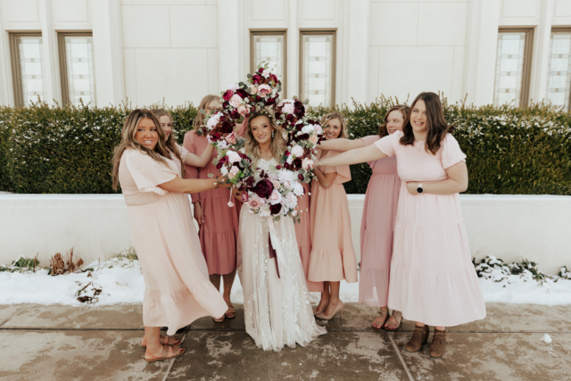 A couple dresses up in their wedding attire on their wedding day to take their candid and natural documentary styled photos with their bridal party. Photographed by Northern Texas (DFW) photographer Hannah Lylene Photography.