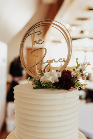 Detail Shots of different aspects of a couple’s wedding day with red, pink and green accents. Photographed by Northern Texas (DFW) photographer Hannah Lylene Photography.