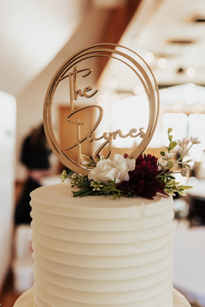 Detail Shots of different aspects of a couple&rsquo;s wedding day with red, pink and green accents. Photographed by Northern Texas (DFW) photographer Hannah Lylene Photography.