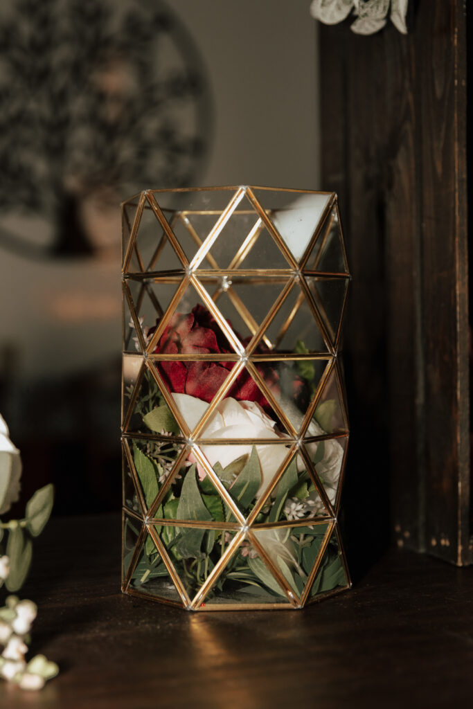 Detail Shots of different aspects of a couple&rsquo;s wedding day with red, white and green accents. Photographed by Northern Texas (DFW) photographer Hannah Lylene Photography.