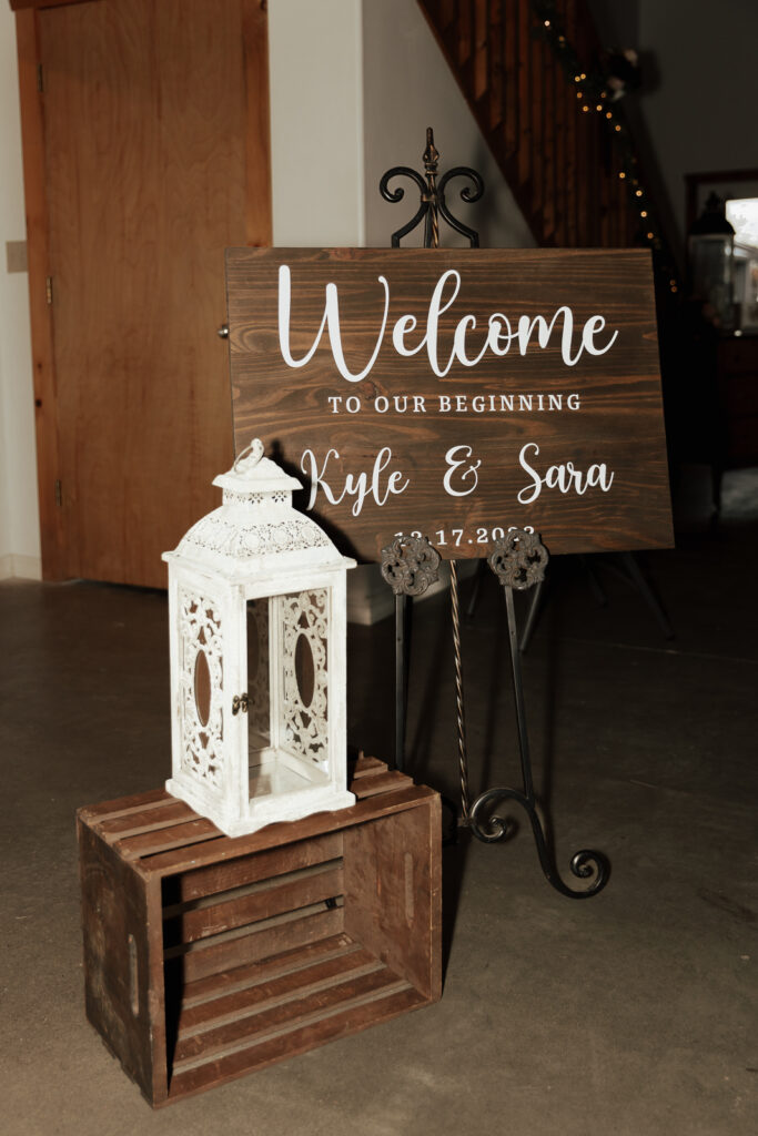 Detail Shots of different aspects of a couple&rsquo;s wedding day with red, white and green accents. Photographed by Northern Texas (DFW) photographer Hannah Lylene Photography.