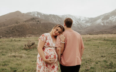 Mountain Outdoor Texas Maternity Session