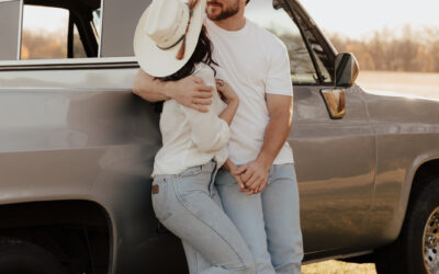 Countryside Vintage Car Couples