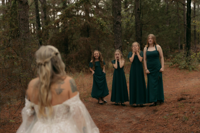 A young blended family has their intimate wedding in the LBJ Grasslands in Fort Worth, Texas by a Texas DFW documentary wedding photographer ( Hannah Lylene Photography)