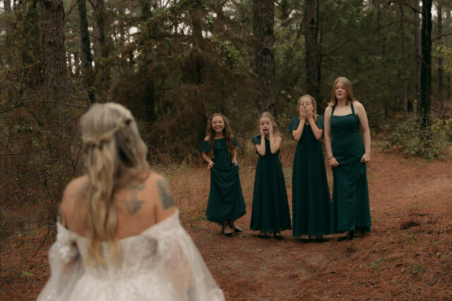 A young blended family has their intimate wedding in the LBJ Grasslands in Fort Worth, Texas by a Texas DFW documentary wedding photographer ( Hannah Lylene Photography)