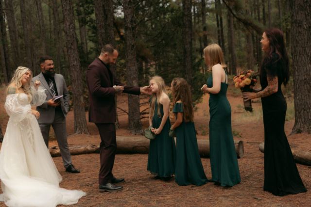 A young blended family has their intimate wedding in the LBJ Grasslands in Fort Worth, Texas by a Texas DFW documentary wedding photographer ( Hannah Lylene Photography)