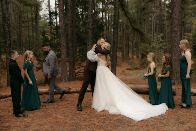 A young blended family has their intimate wedding in the LBJ Grasslands in Fort Worth, Texas by a Texas DFW documentary wedding photographer ( Hannah Lylene Photography)