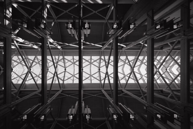 A young couple gets married at the Marty Leonard Chapel in Fort Worth, Texas by a documentary wedding photographer ( Hannah Lylene Photography)