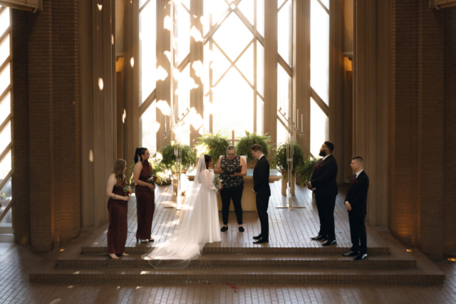 A young couple has their intimate wedding at the Marty Leonard Chapel in Fort Worth, Texas by a Texas DFW documentary wedding photographer ( Hannah Lylene Photography)