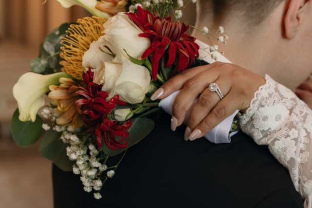 A young couple has their intimate wedding at the Marty Leonard Chapel in Fort Worth, Texas by a Texas DFW documentary wedding photographer ( Hannah Lylene Photography)