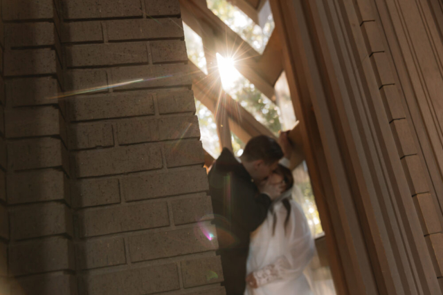 A young couple has their intimate wedding at the Marty Leonard Chapel in Fort Worth, Texas by a Texas DFW documentary wedding photographer ( Hannah Lylene Photography)