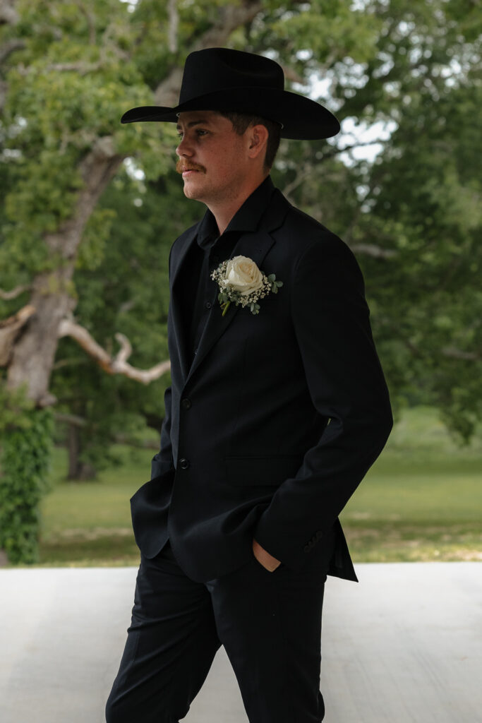 True-to-color, cinematic documentary-style wedding photos from a real Texas wedding at HR Ranch. Captured by a DFW wedding photographer, featuring rustic charm and candid moments.