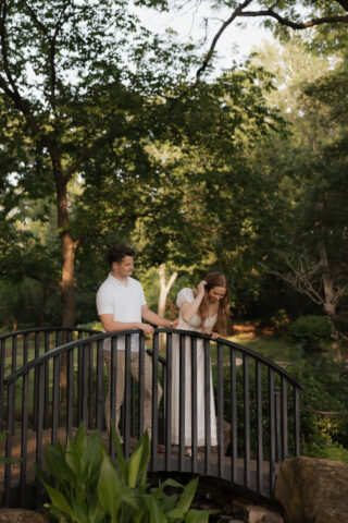 Grapevine-botanical-garden-Engagement-wedding-photographer-DFW